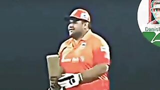 Naseem Shah vs Azam Khan