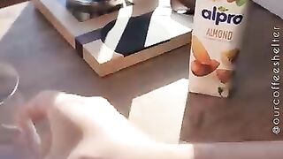 Ice almond latte