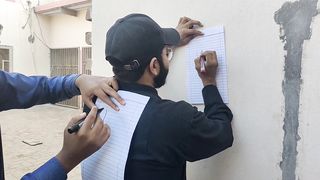 Draw on my back challenge ???? #challenge #viral #viralshort #shorts #viralvideo #vlogs