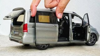 Unboxing of Mercedes V Class 1-18 Scale Diecast Model