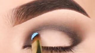 Eye makeup tutorial