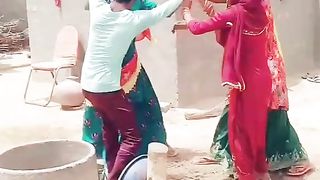 Funny girl fight videos