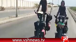 2 Cyclist came in Pakistan