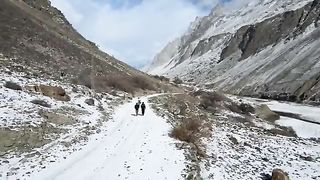 Most_Amazing_Village_Life_in_Snow___Extreme_Cold_Weather___Gilgit_Baltistan___Pakistan