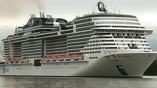 cruise ship