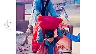 کم عمری میں بوج