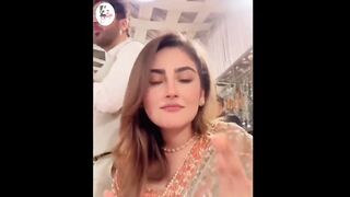 Hiba bukhare and Syed Jibran fun at Mere Humnasheen Drama shoot