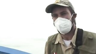 Перу: бакланы гибнут от разлива нефти.