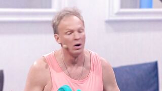 Сексуальная жена обманула мужа и убежала ДИЗЕЛЬ ШОУ