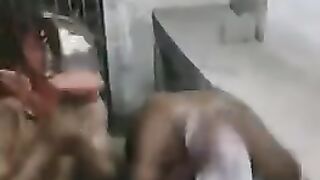 Африканец Побелел