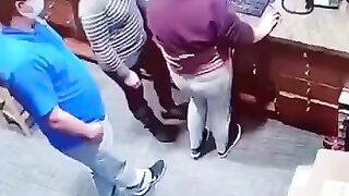Заскучал парень.