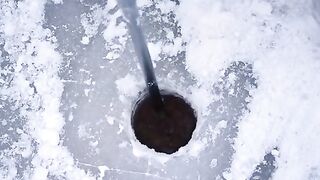 Целий день стирала