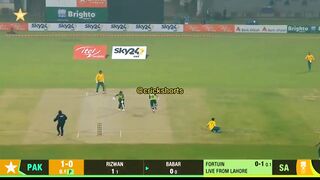 Babar Azam Run out Against South Africa Match ????. #babarazam #rizwan