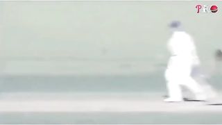 Shane bond very high speed boll