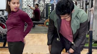 Larki ko kuch or laga hot funny video