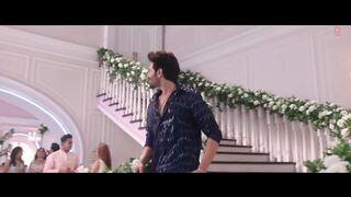 Chedkhaniyan (Video) Shehzada | Kartik, Kriti | Arijit, Nikhita | Pritam, IP Singh, Shloke L