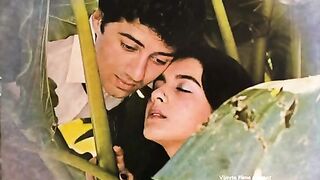 Badal yun garajta hai Betaab