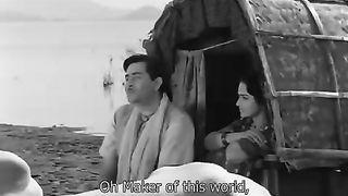 Duniya banane wale kya tere man Teesri Kasam 1966)