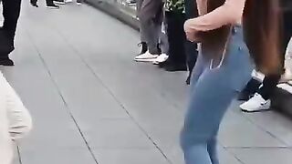 The_beautiful girl dance