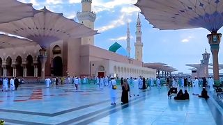YEH MADINA HAI YAHAN AAHISTA CHAL
