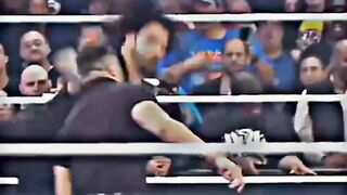 ROMAN_REIGNS_HEAD_OF_THE_TABLE_ATTITUDE_febspot#trending_#shorts