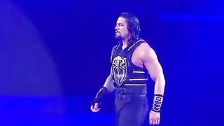 Roman rieng is back for summarslam Roman reing age 48 and height 5.9