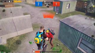 1v1 with friend Aquas R2 vs IPHONE X see the power of sharp Aquos R2