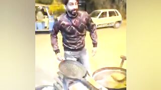 Bohat Khooobsurat video he apko maZa ayi ga Aakhir tak daikhiye ga a