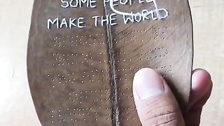 Art on leaf