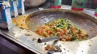 Boneless chicken handi ( subscribe please )