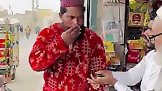 Larky ny Kamal ka dimagh lagaya hy funny video by AASHU TV