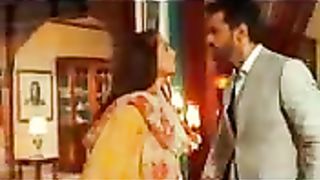 TERY BIN WHATSAPP STATUSTERY BIN BUHT PYAR KRTY HN TMKO SANAM