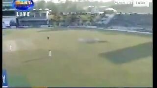 Shahid Afridi bating