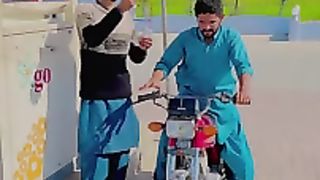 Petrol chori karny ka treka funny video by AASHU TV