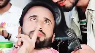 Kareemo ki bajat karnay walay hamam