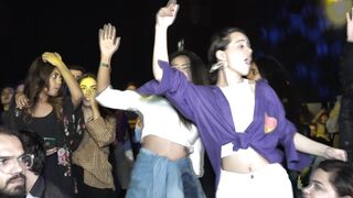 Girls Dance