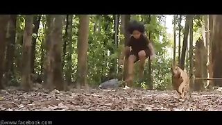 Охотник и лев.