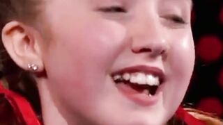 Funny Girl Singing