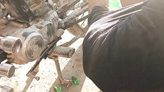 Motorcycle repairing