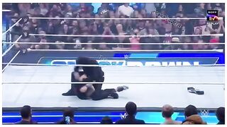 *Roman Reigns vs Sami Zayn*????????????