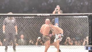 Alexander Volkanovski vs. Chan Sung Jung 4th Round! Live! TKO finish! #ufc