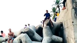 Bara jump kesa hai / Fun YouTube Channel