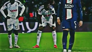 M bappe with left leg