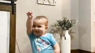 Qute Baby Amazing dance Video and Beautiful Cate funny videos