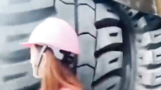 Big Truck Tyre video