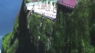 beautiful valleys and houses 2023