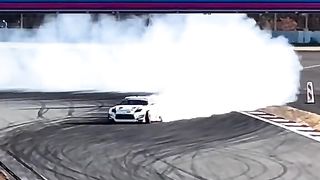 Drifting in Nissan Godzilla