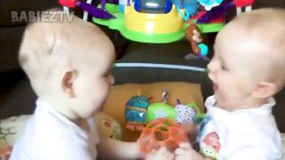 Babies fighting
