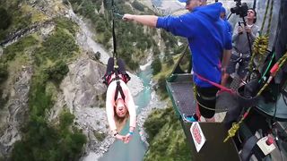 Jumping stunts prank on Clif ????