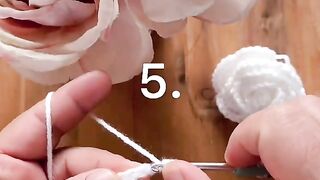 Best white rose making idea with wool #flower #woolencraft #embroidery